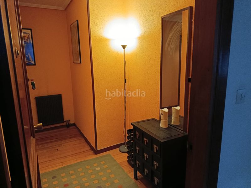 Foto a811f44c-e84b-4285-b5b7-f5d6c404e833. Apartamento  de un dormitorio,con trastero, zona Los Castros en Santander