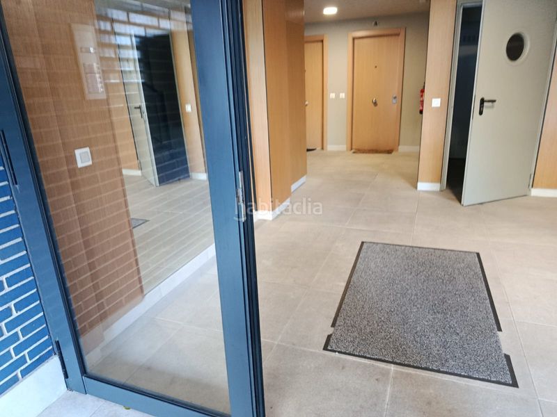 Foto a8bd6e4c-e8af-4cca-85fc-1519c235bec8. Planta baixa amb calefacció aparcament piscina a Astillero (El)