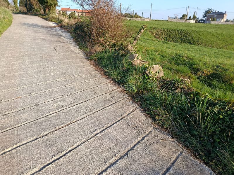 Foto 2e169e5d-ed83-4e3b-915a-77de96ca210d. Finca rústica a avenida cantabria 2300 a Cudón Miengo