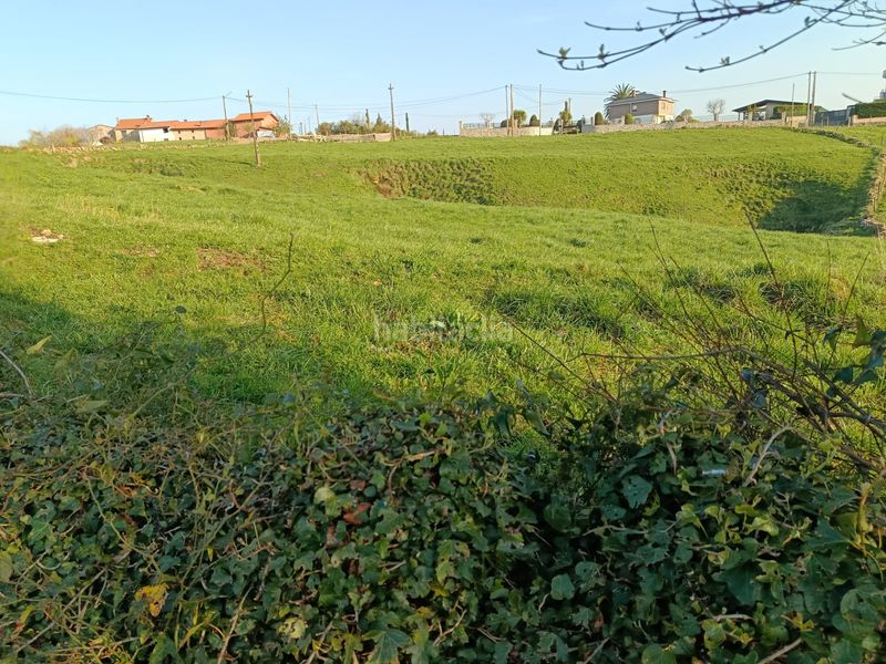 Foto a8d4f95b-baee-42dd-a7f0-c3872f9068c6. Finca rústica a avenida cantabria 2300 a Cudón Miengo