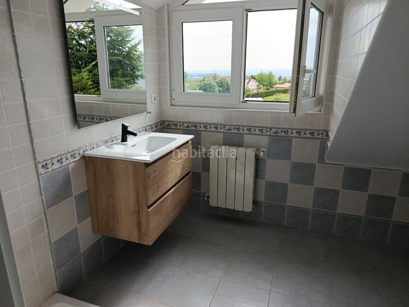 Foto 4f206ad5-d852-4d16-92c5-e310f33ab6cf. Chalet  individual cerca de santander en Revilla Camargo