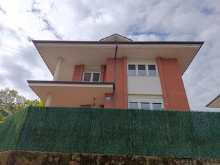Xalet  Barrio el carmen. Chalet individual cerca de santander