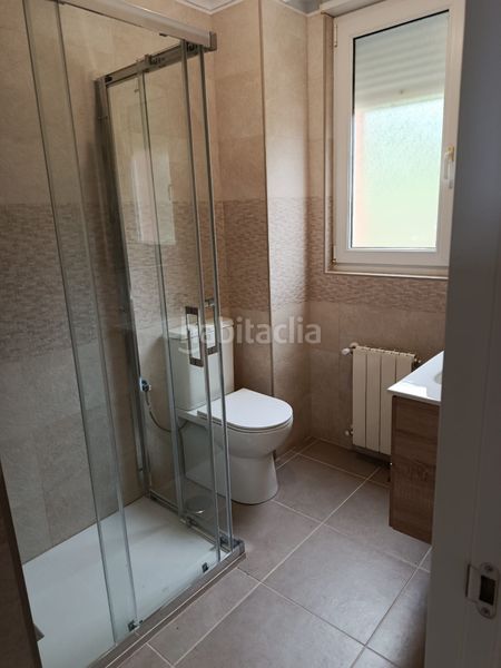 Foto bd6bdf0e-74e5-45e0-8a7d-8a3c0f204933. Chalet  individual cerca de santander en Revilla Camargo