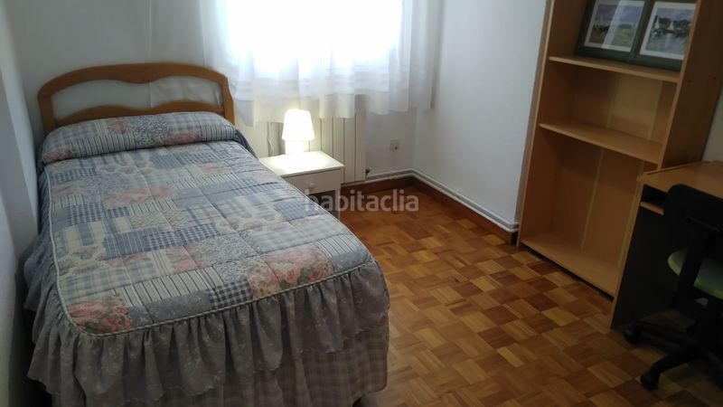 Foto 62a1ed2c-7fd7-4b6b-a0a3-34f404dc98bd. Lloguer pis amb calefacció aparcament a Los Castros Santander