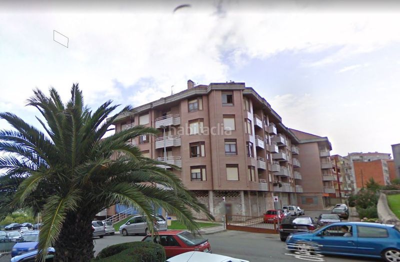 Foto 5660d0c5-56c0-4439-be7f-7106622728bb. Lloguer pis amb calefacció aparcament a Los Castros Santander