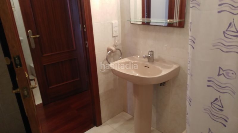 Foto a70f1094-0361-498b-8e77-9dd38d245856. Lloguer pis amb calefacció aparcament a Los Castros Santander