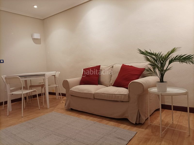Foto 019d442d-0f26-48a1-bb77-1ca55c2eb950. Rent flat in Centro - Ayuntamiento Santander