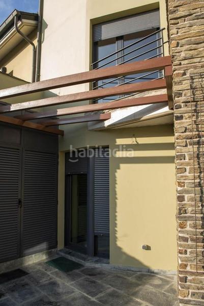 Foto 2ff55594-7499-4e2e-aa1f-2173ee7e5e9a. Casa adossada amb calefacció aparcament piscina a Santander