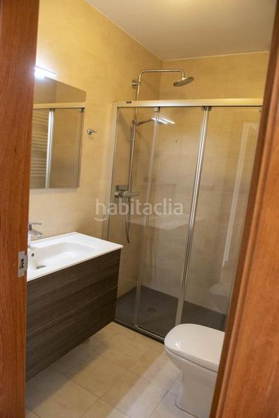 Foto e5db2991-f830-434b-9eb5-054460bfbc76. Casa adossada amb calefacció aparcament piscina a Santander