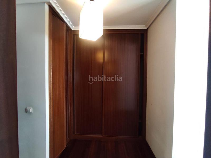 Foto 2e12d9c9-d416-4090-8ff5-b1bb4ec448a8. Location appartement avec chauffage parking dans La Pereda Santander