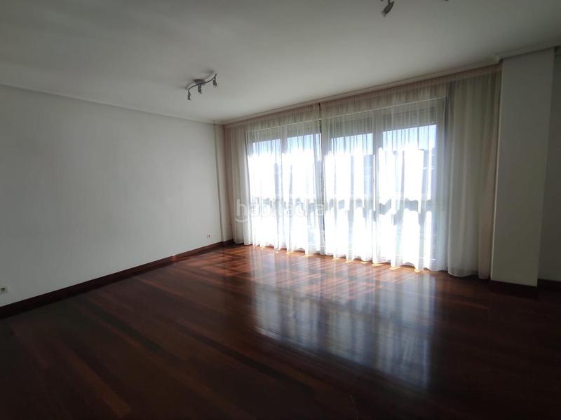 Foto 4c70108d-39e0-456a-9f54-c1eaf4ec1441. Location appartement avec chauffage parking dans La Pereda Santander