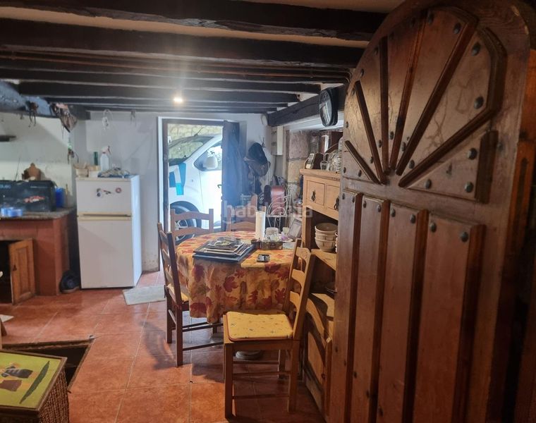 Foto 79a7fd67-7f3b-4717-a12b-050c4d723488. Casa amb calefacció a Corvera de Toranzo