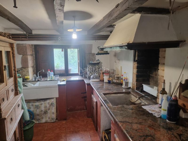 Foto d798ef04-bc4f-483d-9e38-294bb5bb7e6d. Casa amb calefacció a Corvera de Toranzo