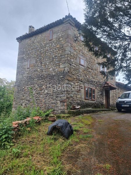 Foto ff4ea08e-3479-40ff-8dbc-c174f174dbd4. Casa amb calefacció a Corvera de Toranzo