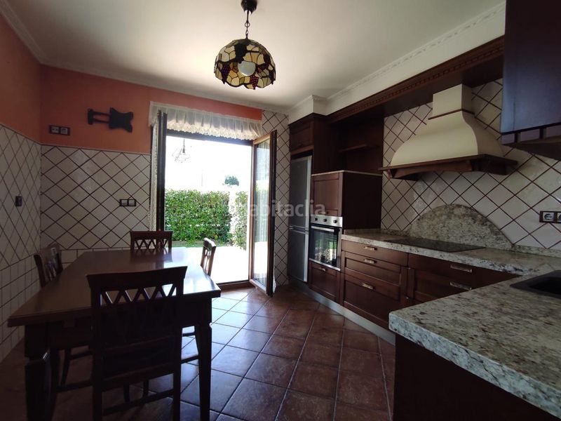 Foto 71ea4493-d515-4643-88c4-8b5ddaa13518. Casa amb calefacció a Marina de Cudeyo
