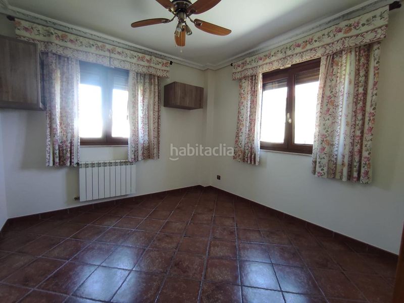 Foto dd36ab84-2cf8-468a-b93e-1c3b3d6501b4. Casa amb calefacció a Marina de Cudeyo