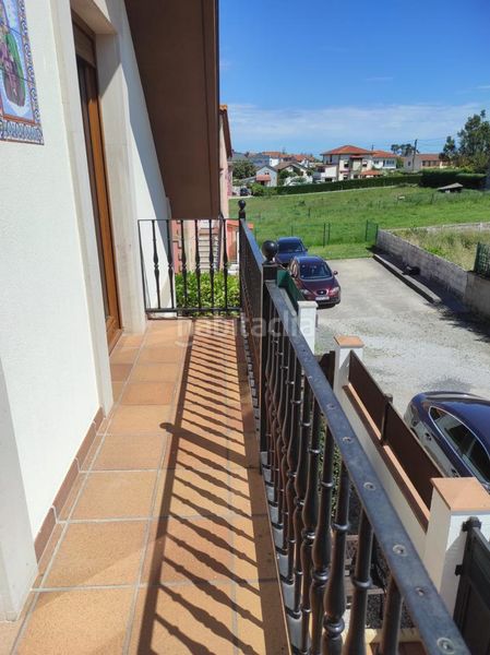 Foto f411244a-de52-4340-9aca-737064cffa13. Casa amb calefacció a Marina de Cudeyo