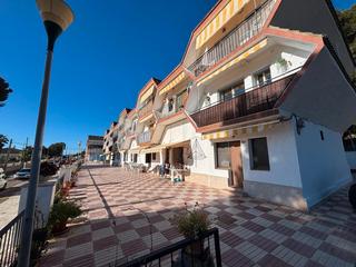 Apartament a Mas romeu. Tu refugio ideal en zona montaña en calafell!