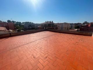 Appartement à Segur de Calafell Nucli Urbà. Piso amplio y luminoso cerca de todos los servicios