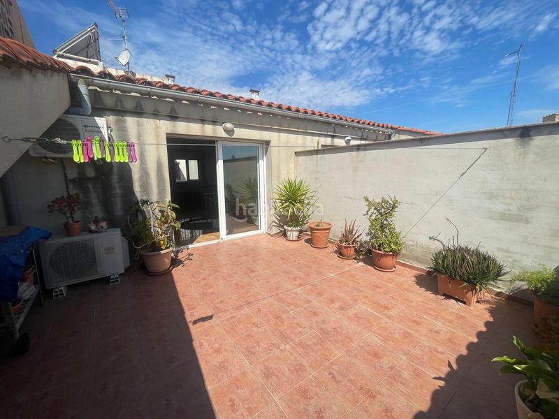 Foto b9b07afb-6556-4a9e-93c3-29554e79ad77. Dúplex amb aparcament a Sant Jaume dels Domenys