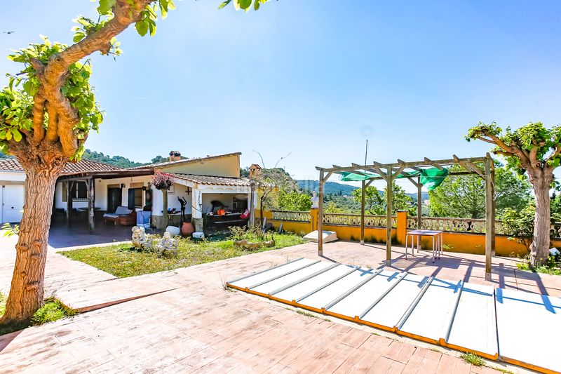 Foto 61885e45-5896-40a7-aaa0-f58228d87ad3. Finca rústica a Bonastre