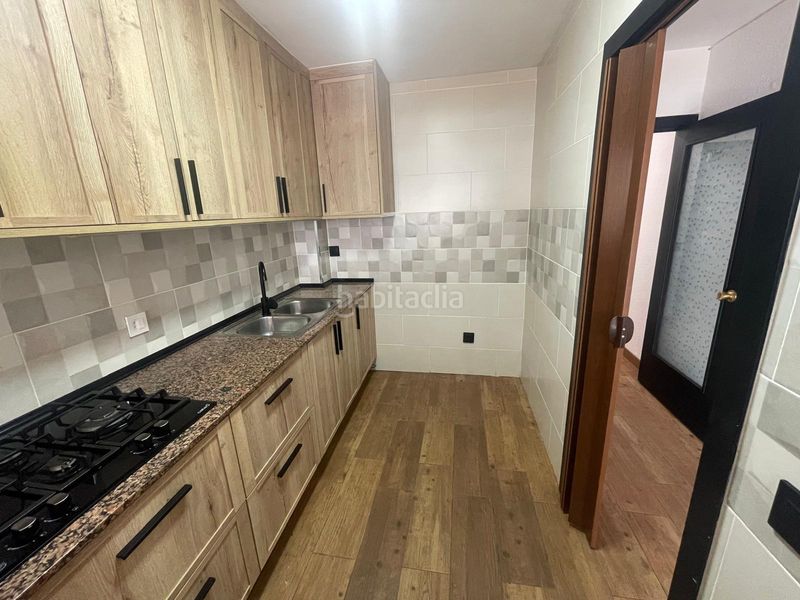 Foto ddbb019d-46a8-4456-ad7a-73215812799d. Planta baja  con gran terraza privada de 100 m² en Cunit