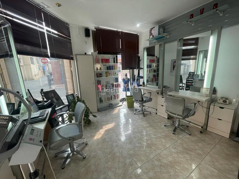 Foto a50518b2-1c9b-4a3e-aa8d-e7fc9a091679. Local comercial a Centre Vendrell (El)