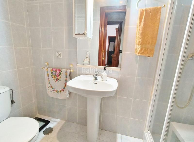Foto a4c32fcd-17ec-44bf-8b63-58b6b4afca93. Piso venta vivienda amara osinaga. junto al centro comercial arcco. en Donostia - San Sebastián