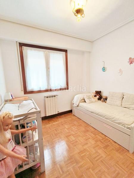 Foto e1bf49ab-ff4e-43c8-9cbc-80e975644540. Piso venta vivienda amara osinaga. junto al centro comercial arcco. en Donostia - San Sebastián