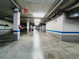 Location Parking voiture à Anoeta. Plaza de garaje para coche y moto.