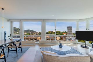 Pis a Área Romántica. Se vende excelente vivienda en el centro, con una ubicación priv