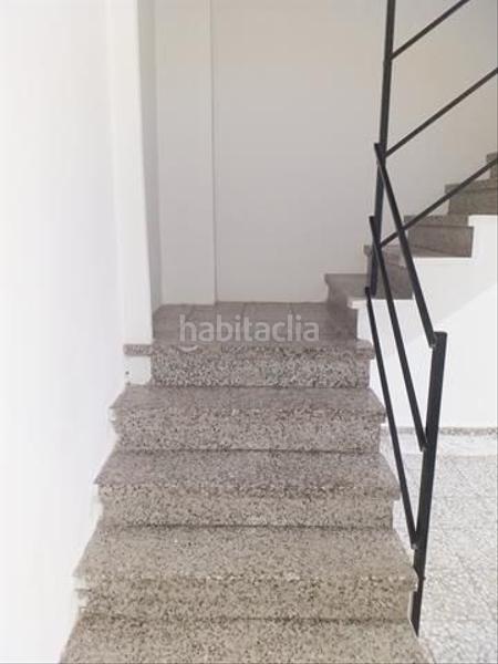 Foto dd928c19-ff7b-45dc-8d07-98cb98f3f180. Alquiler local comercial en Castilla - Hermida Santander