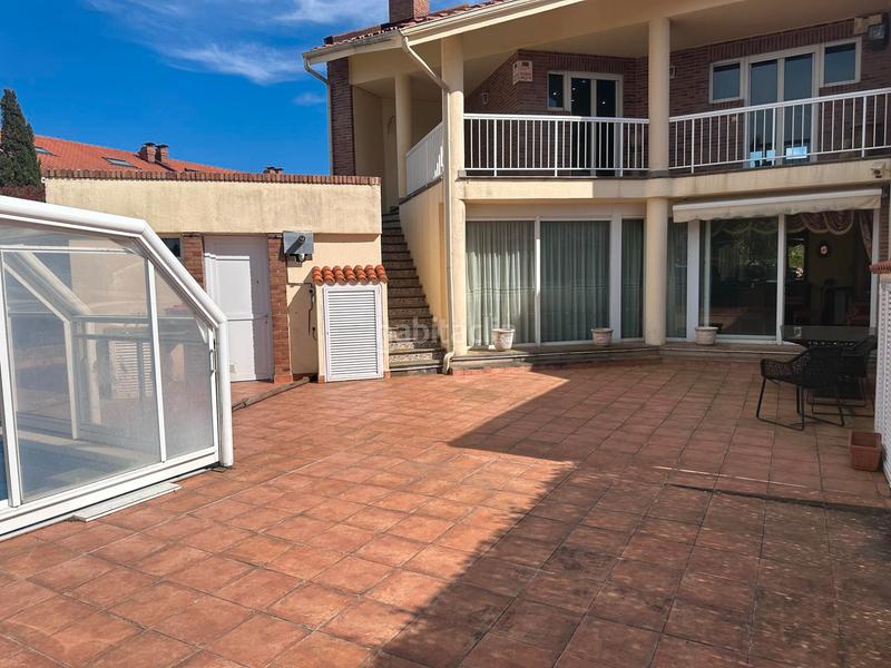 Foto b6468dc9-c351-4b18-b206-941cb9e09f71. Chalet avec chauffage piscine dans Sancibrián Santa Cruz de Bezana