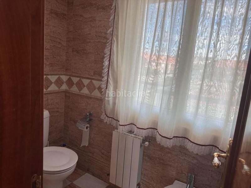 Foto cb826f5f-945a-4cc9-95a3-bac58b990dac. Chalet avec chauffage piscine dans Sancibrián Santa Cruz de Bezana