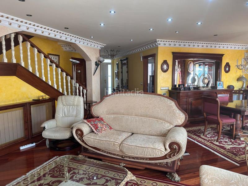 Foto d6399db3-3de4-45c3-a227-08d147649e99. Chalet avec chauffage piscine dans Sancibrián Santa Cruz de Bezana