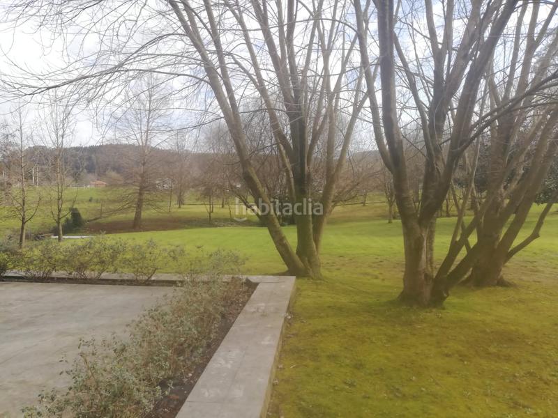 Foto ae7404ad-8986-46c5-8034-cacc9bdff78b. Chalet  amplio con 730 m2 de parcela en Maliaño Camargo