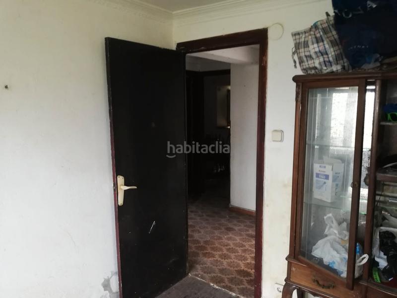 Foto b667840e-824e-4685-9f7e-a5f5963866d3. Chalet  amplio con 730 m2 de parcela en Maliaño Camargo