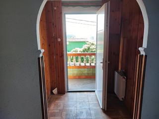 Xalet  Avenida parayas. Chalet amplio con 730 m2 de parcela
