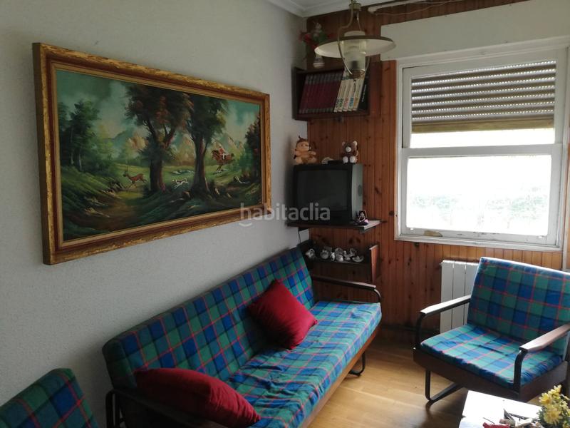 Foto fb6bac5d-3353-47bb-81f9-468358ea3e94. Chalet  amplio con 730 m2 de parcela en Maliaño Camargo