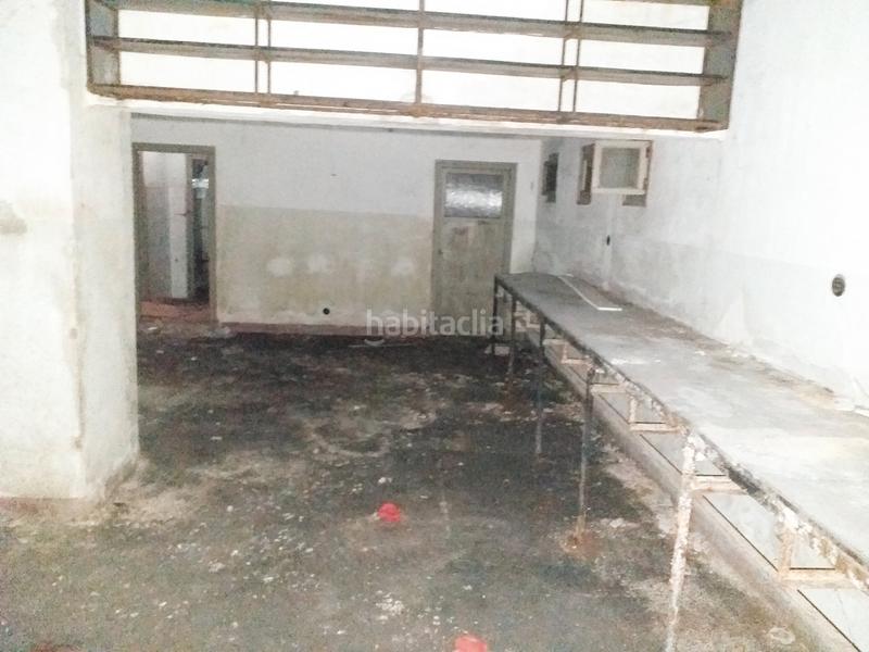 Foto d386f8e1-7d4e-4753-ac77-4d978d594265. Locale commerciale in Inmobiliaria - Barreda Torrelavega