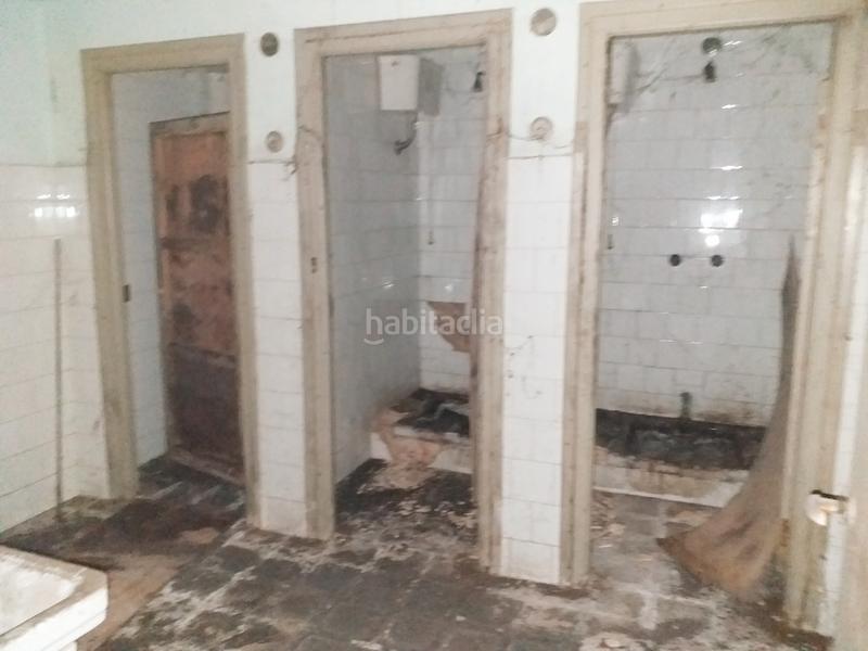 Foto f827e68e-0e79-45ae-837e-d2c95144a4f8. Locale commerciale in Inmobiliaria - Barreda Torrelavega