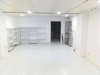 Local Comercial en Calle Ruiz Zorrilla 6