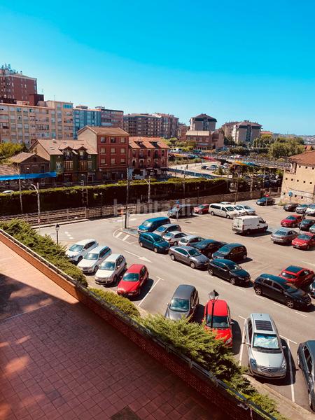 Foto a60c2ccf-3cff-450d-9f34-4c66c77c7d1e. Piso excelente piso con garaje y trastero en Maliaño Camargo