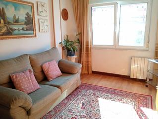 Appartement à Numancia - San Fernando. Excelente piso en zona calle alta