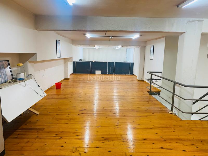 Foto d2bdf96f-98cc-40e4-bc26-6811360db20c. Alquiler local comercial en calle ruiz zorrilla 6 excelente local en ruiz zorrilla en Santander