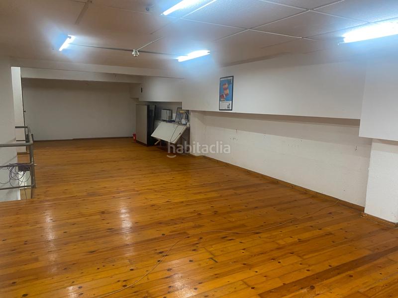 Foto 81406d2d-ca10-4827-ab24-faaa76e2c0d0. Lloguer local comercial a calle ruiz zorrilla 6 a Santander