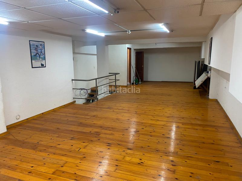 Foto 9b610807-2947-4a62-96c9-882d11a36947. Lloguer local comercial a calle ruiz zorrilla 6 a Santander