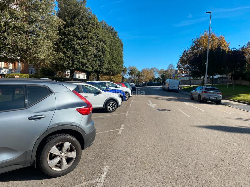 Foto 014c69e3-e2c1-45eb-b56c-1e4389445fe1. Pis amb calefacció aparcament a El Sardinero Santander