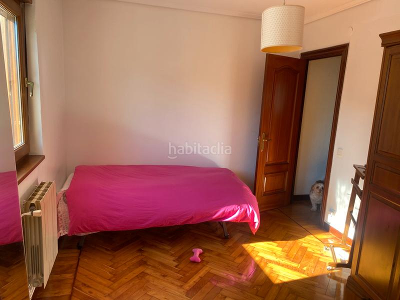 Foto 6c8ccd44-71c5-463a-bace-a1f6d72c3bdd. Pis amb calefacció aparcament a El Sardinero Santander