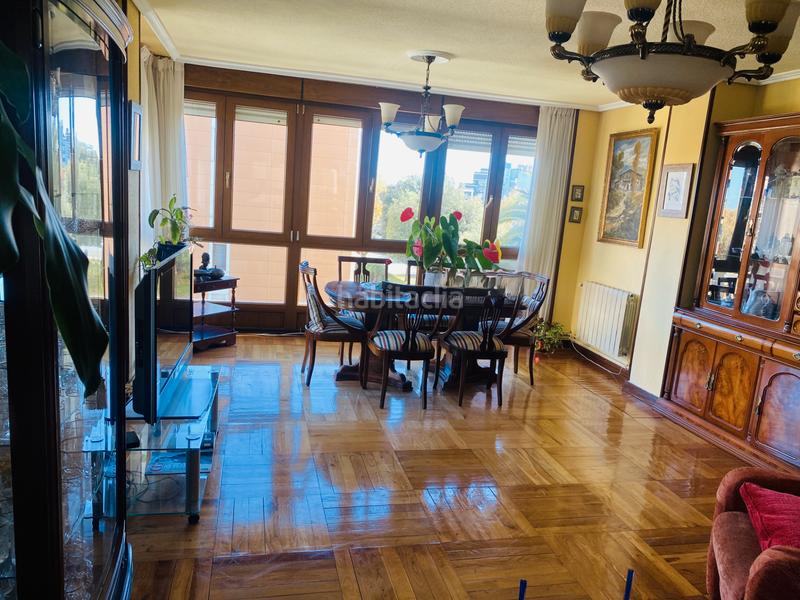 Foto 768f2f05-e195-433b-b26a-73e17ef983e2. Pis amb calefacció aparcament a El Sardinero Santander